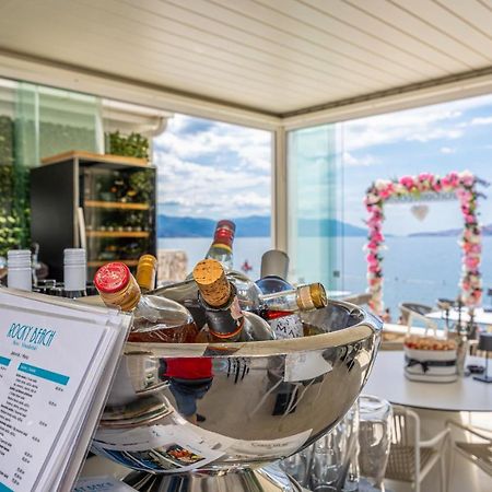 Rocky Beach Rooms Нови-Винодолски Экстерьер фото