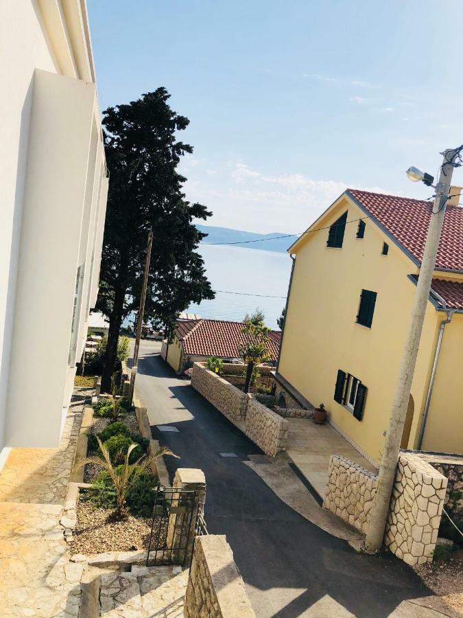 Rocky Beach Rooms Нови-Винодолски Экстерьер фото