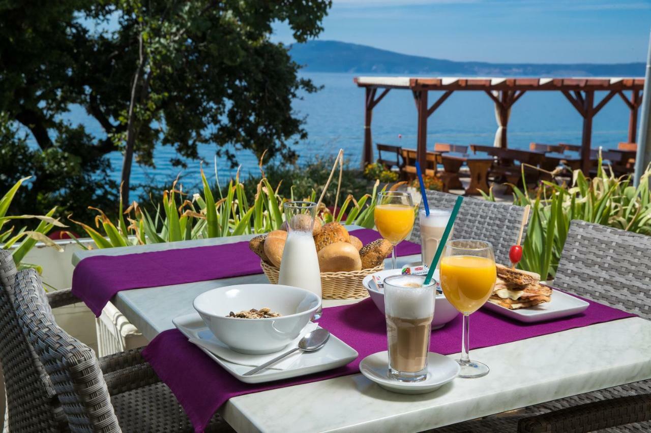 Rocky Beach Rooms Нови-Винодолски Экстерьер фото